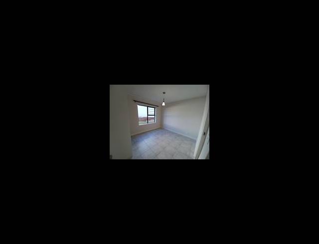 2 BEDROOM PROPERTY TO RENT IN GREENBAY ECO ESTATE